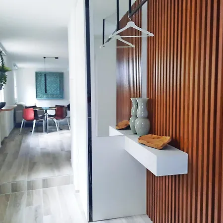 度假居 Smiley House By Al 圣菲利斯·德尔·贝纳茨